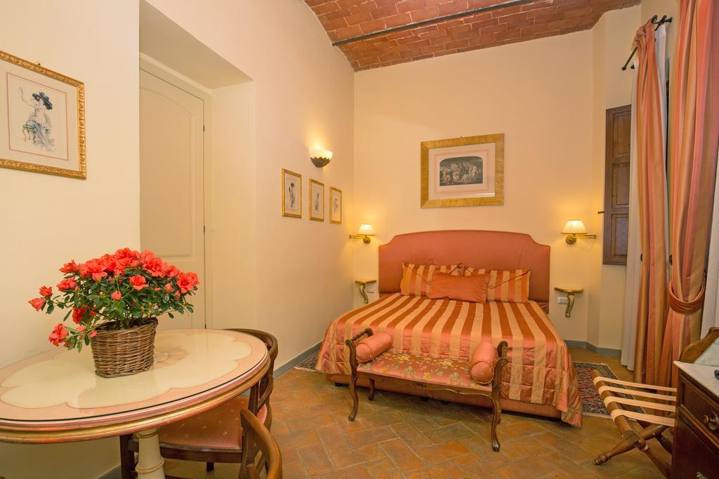 La Casa Del Garbo - Luxury Rooms & Suite Флоренция Стая снимка